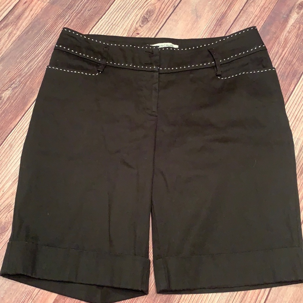 White House Black Market short